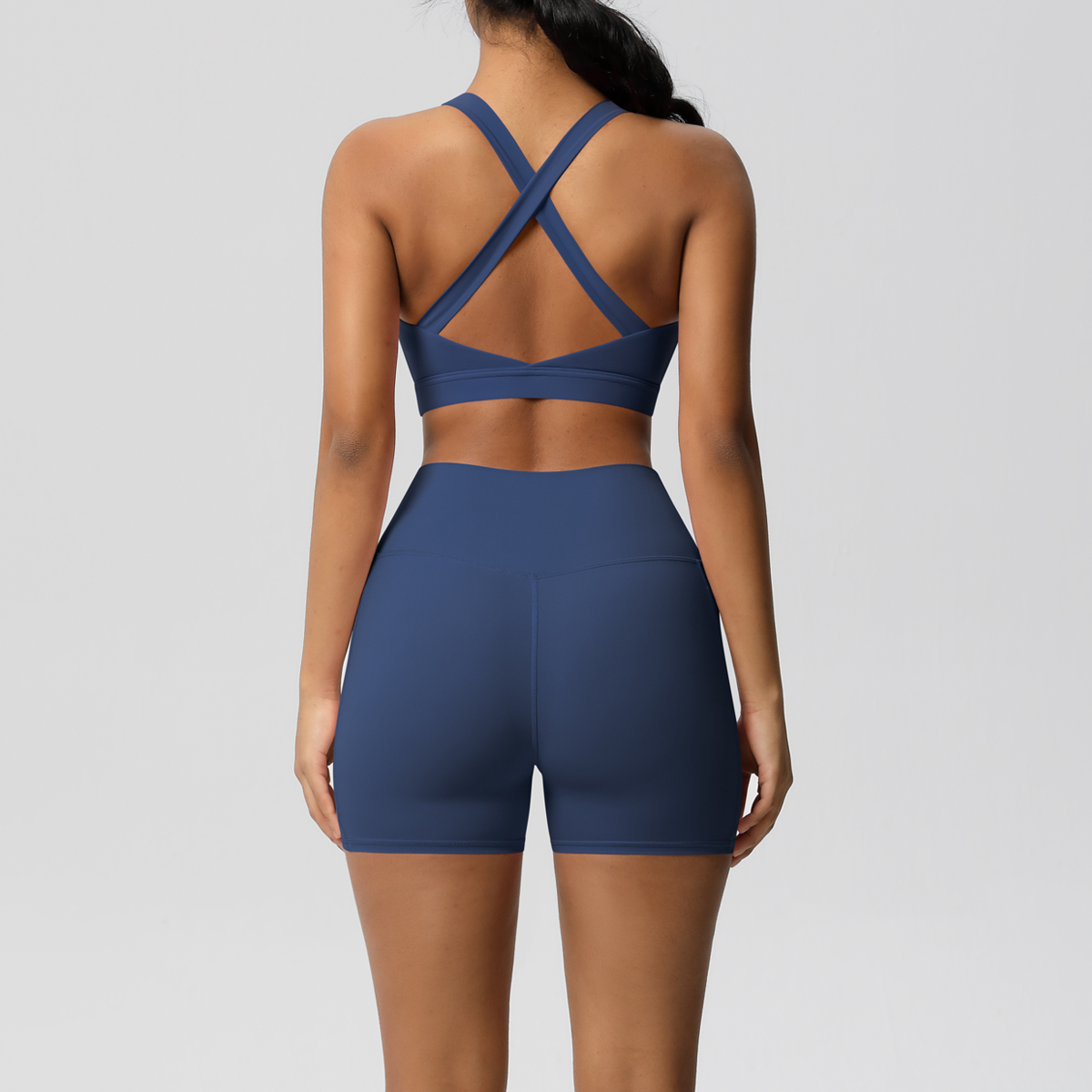 Спортивная одежда из 2 предмет – обзор и цена Aquatic Sports Bra