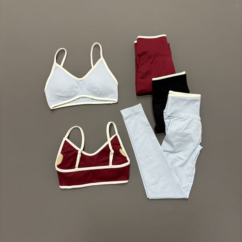 Комплект для фитнеса HISTELLO  – обзор и цена Aquatic Sports Bra